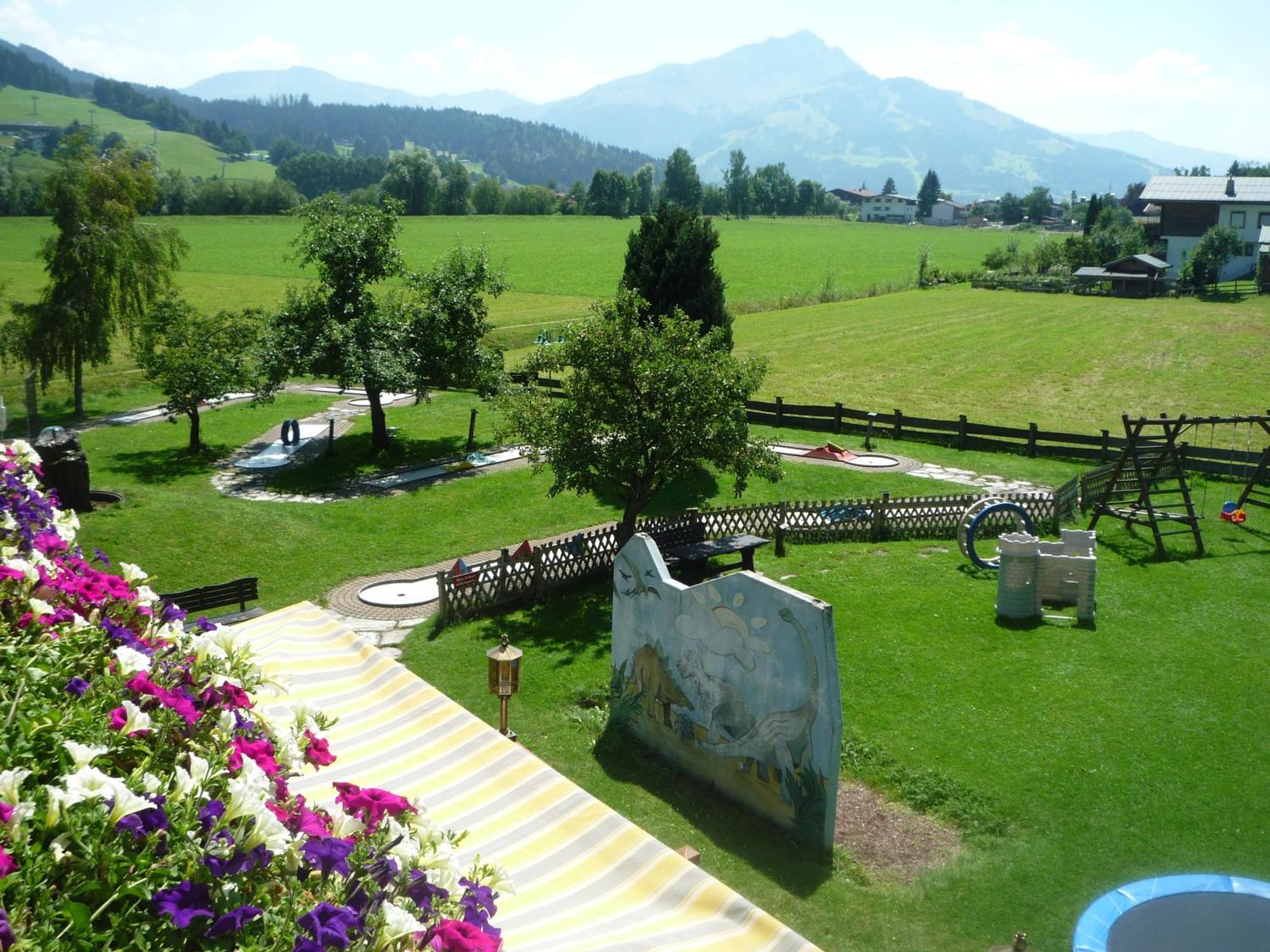 Hotel Neuwirt Бухен Экстерьер фото