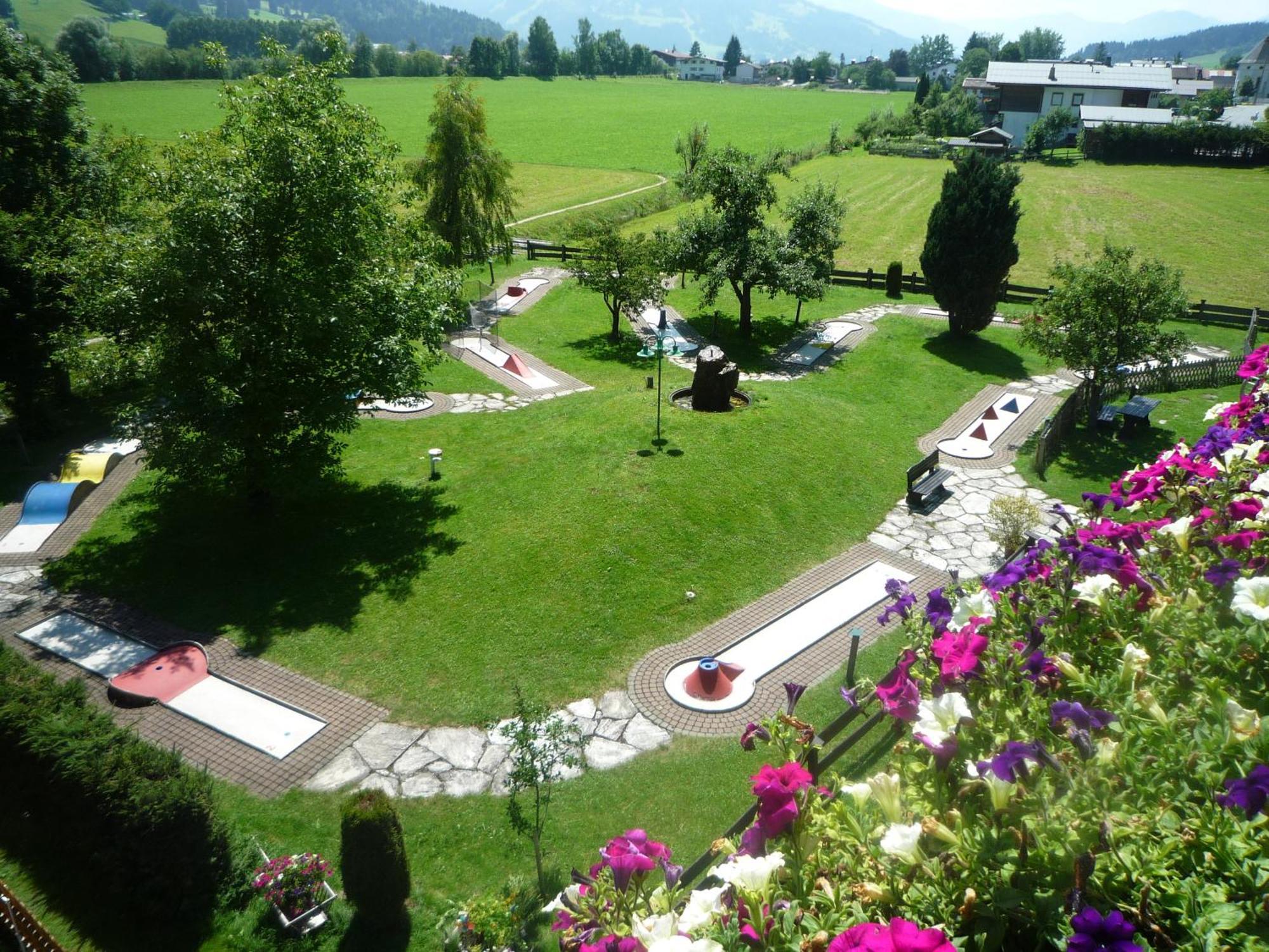 Hotel Neuwirt Бухен Экстерьер фото