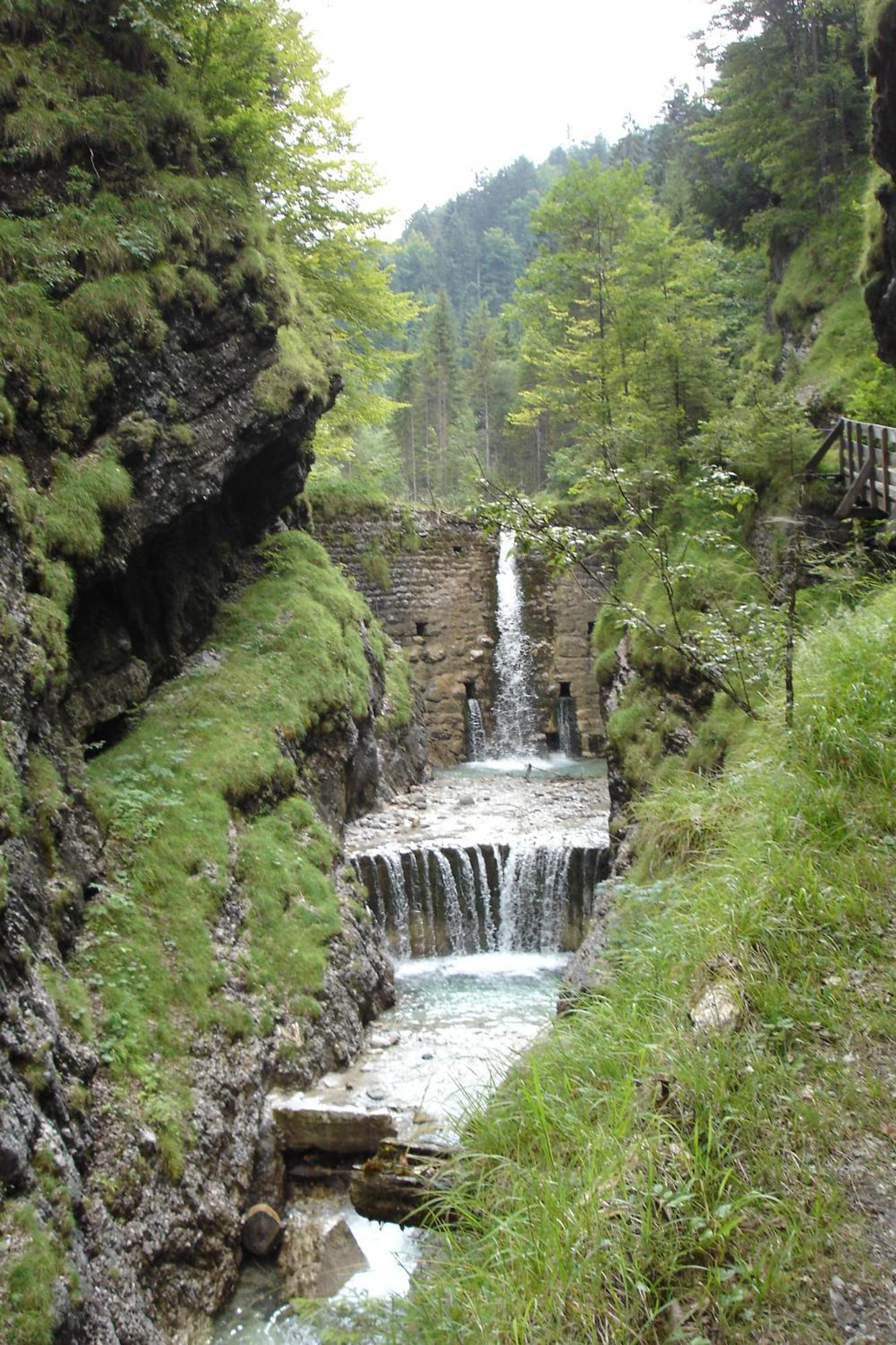 Hotel Neuwirt Бухен Экстерьер фото